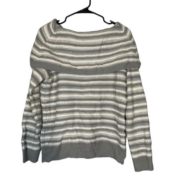 New York & Co Gray & White Striped Long Sleeve Knit Sweater Women Sz M - Picture 2 of 7